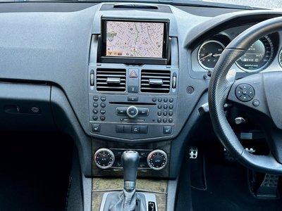 2010 Mercedes-BENZ C-CLASS AMG — фото 30