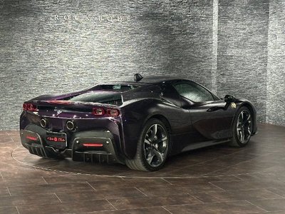 صورة مصغرة 2 لـ 2021 Ferrari SF90 STRADALE