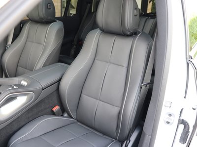 2026 Mercedes-BENZ GLS thumbnail 50