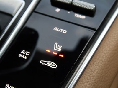 2017 Porsche PANAMERA — миниатюра 6