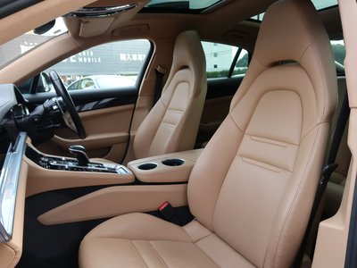 2017 Porsche PANAMERA — миниатюра 4