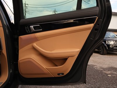 2017 Porsche PANAMERA — миниатюра 36