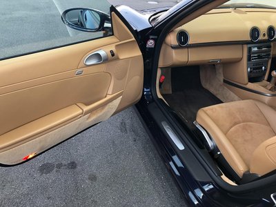صورة 51 لـ 2007 Porsche CAYMAN