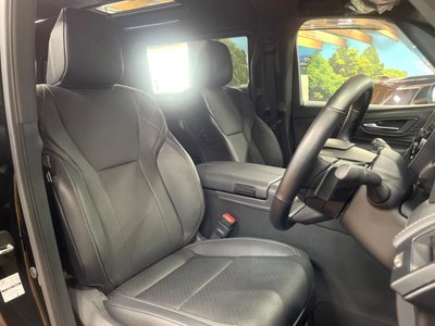 2025 Toyota VELLFIRE photo 10