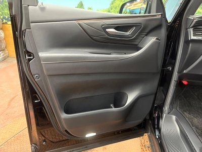 2025 Toyota VELLFIRE thumbnail 24
