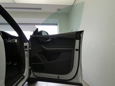 2024 AUDI Q8 — миниатюра 40