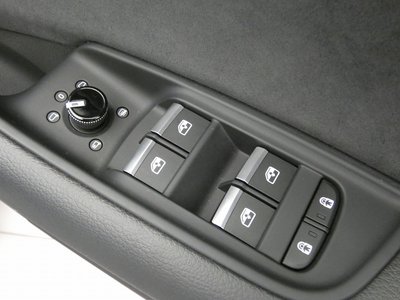 2024 AUDI Q8 — миниатюра 43