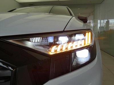 2024 AUDI Q8 — миниатюра 15