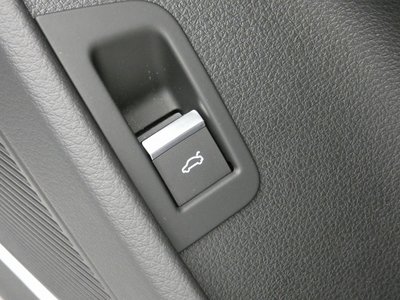 2024 AUDI Q8 — миниатюра 44
