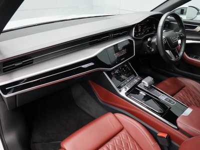 2021 AUDI S6 photo 16