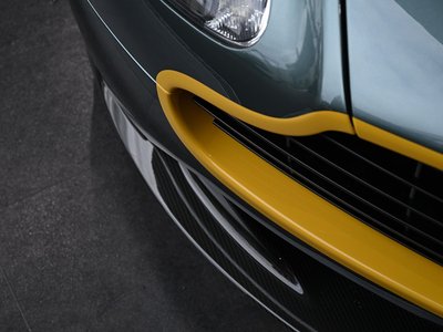 صورة 8 لـ 2015 Aston Martin V8 VANTAGE ROADSTER