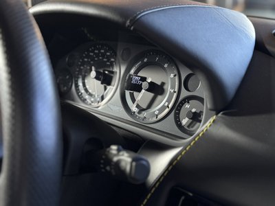 صورة 26 لـ 2015 Aston Martin V8 VANTAGE ROADSTER