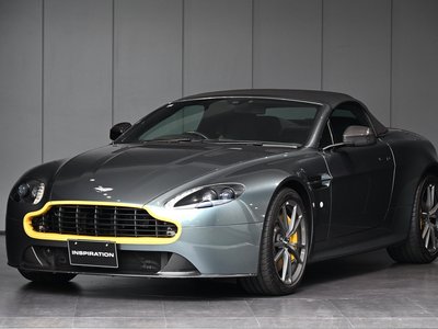 صورة 2 لـ 2015 Aston Martin V8 VANTAGE ROADSTER