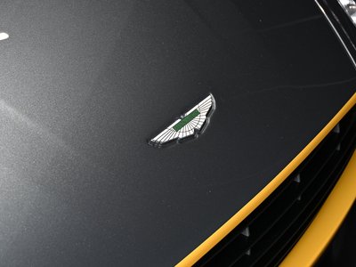 صورة 10 لـ 2015 Aston Martin V8 VANTAGE ROADSTER