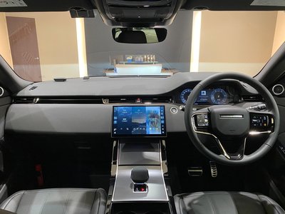 2025 LAND Rover RANGE ROVER EVOQUE thumbnail 18