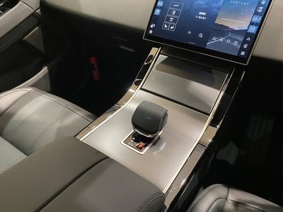 2025 LAND Rover RANGE ROVER EVOQUE photo 11
