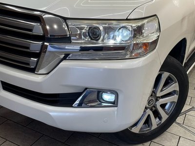 صورة 29 لـ 2016 Toyota LAND CRUISER 200