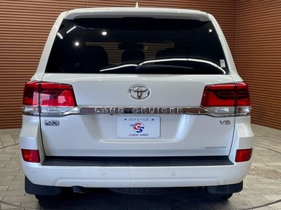 صورة 32 لـ 2016 Toyota LAND CRUISER 200