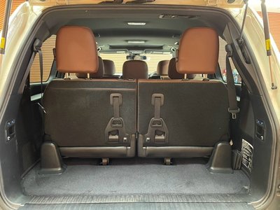 صورة 40 لـ 2016 Toyota LAND CRUISER 200