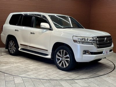 صورة 37 لـ 2016 Toyota LAND CRUISER 200