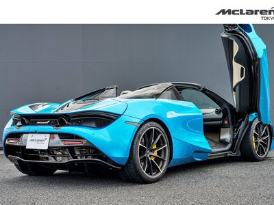 صورة 10 لـ 2021 Mclaren 720S SPIDER