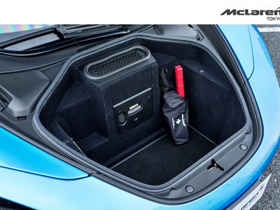 صورة 24 لـ 2021 Mclaren 720S SPIDER
