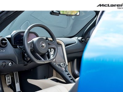 صورة 37 لـ 2021 Mclaren 720S SPIDER
