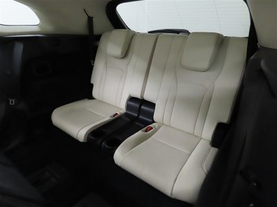 2019 Lexus RX thumbnail 33