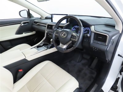 2019 Lexus RX photo 12