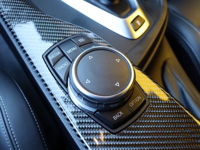 2015 BMW M3 SEDAN thumbnail 36