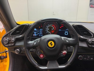 2018 Ferrari 488 GTB 照片 16