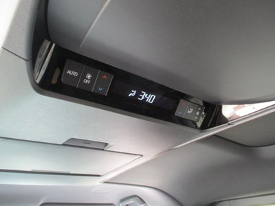 صورة 41 لـ 2024 Toyota ALPHARD