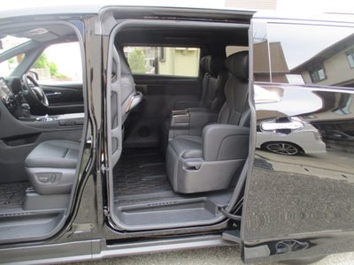 صورة 36 لـ 2024 Toyota ALPHARD
