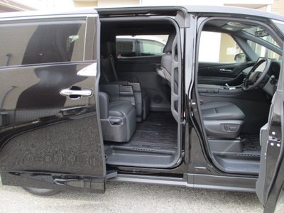 صورة 18 لـ 2024 Toyota ALPHARD