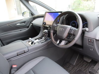 صورة 23 لـ 2024 Toyota ALPHARD