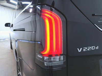 2025 Mercedes-BENZ V-CLASS photo 5