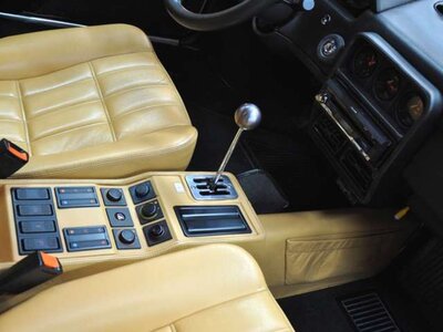صورة 15 لـ 1989 Ferrari 328 GTB