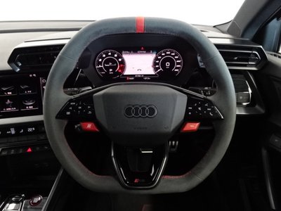 صورة 15 لـ 2025 AUDI RS3 SEDAN