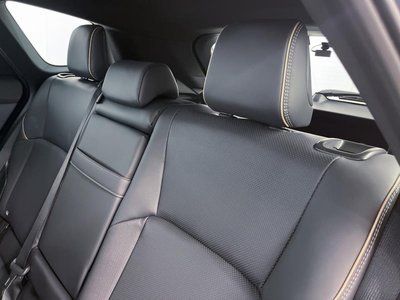 صورة 13 لـ 2025 Toyota CROWN ESTATE