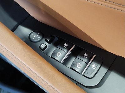 2023 BMW X6 thumbnail 61
