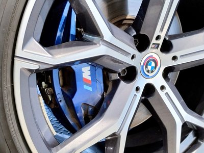 2023 BMW X6 thumbnail 18