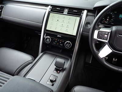 2025 LAND Rover DISCOVERY — миниатюра 83