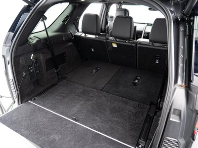 2025 LAND Rover DISCOVERY — фото 16