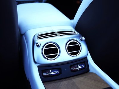 2018 ROLLS-ROYCE DAWN 照片 20