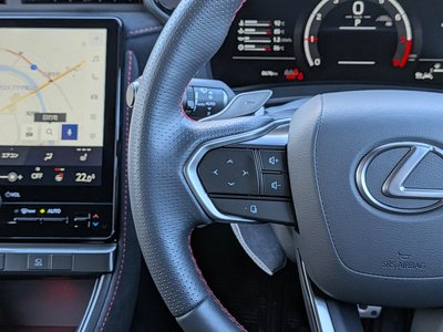 2025 Lexus LBX — миниатюра 15