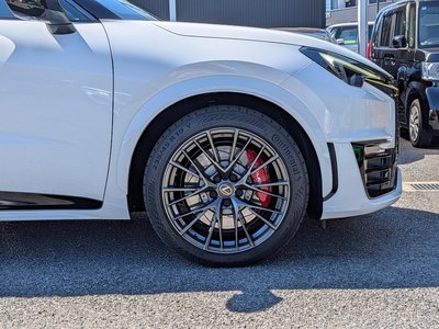 2025 Lexus LBX — миниатюра 48