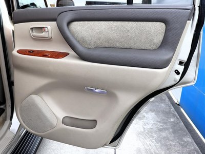 2006 Toyota LAND CRUISER 100 — миниатюра 29