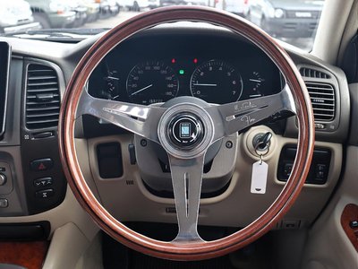 2006 Toyota LAND CRUISER 100 — миниатюра 19