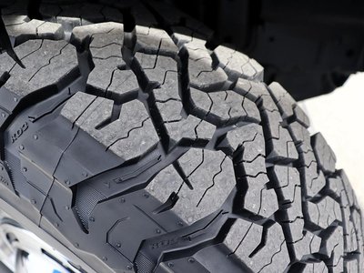 2006 Toyota LAND CRUISER 100 — миниатюра 17