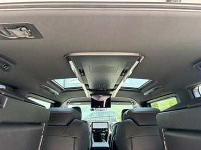 2023 Toyota ALPHARD — миниатюра 35